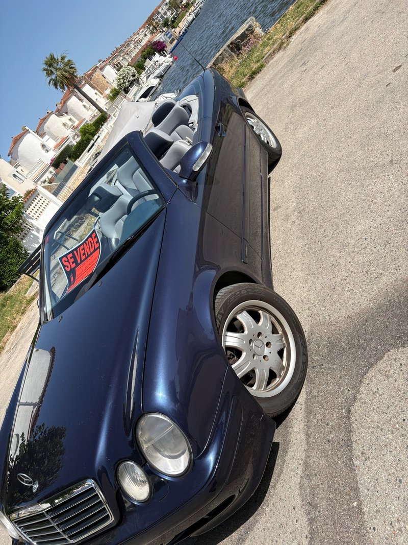 Mercedes-Benz  CLK 1999 - foto 1