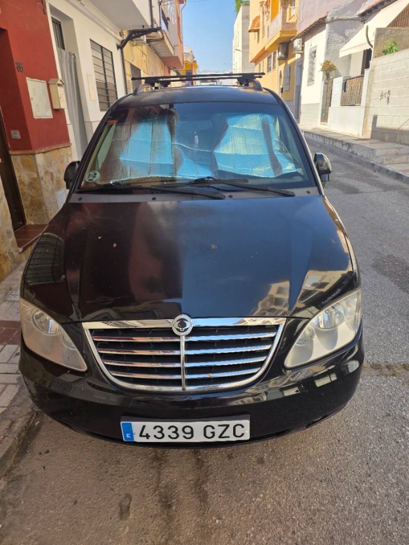 SsangYong Rodius 2010 - foto 1