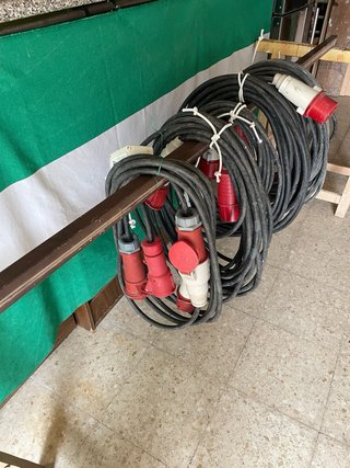Aspiradora Zefiro 50 y Rebajadora Elite