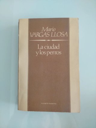 3x8€ Mario Vargas Llosa