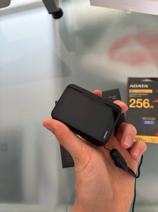 Insta360 Go Ultra Negra y tarjeta micro sd 256gb