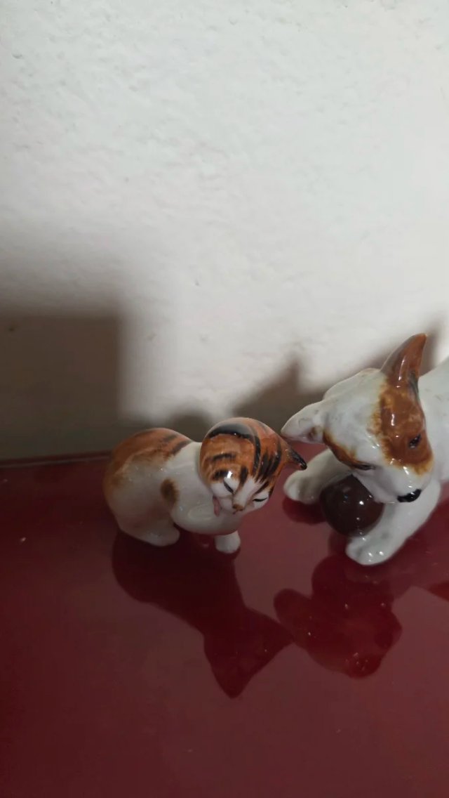 Pareja figuras porcelana Royal Doulton