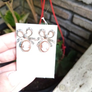 Pendientes Plata Diseño Lazo Cameo