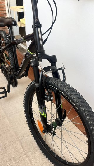 Bicicleta Rockrider niño 20 ST500