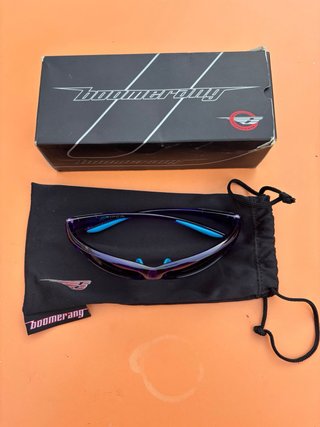 Gafas de sol Boomerang azules y moradas