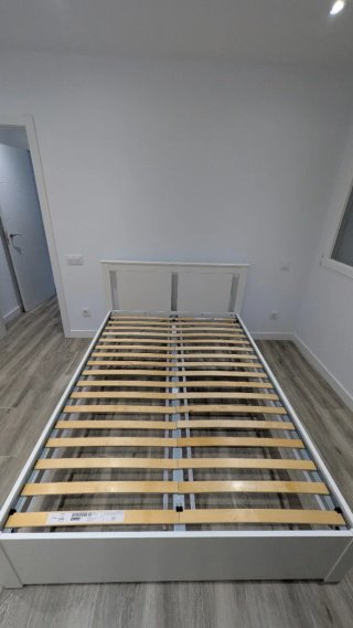 Cama doble Ikea blanca