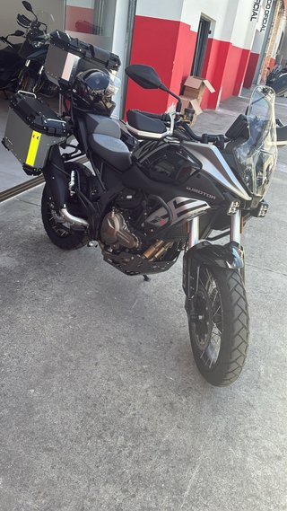 QJ Motor SRT 600 Adventure Moto
