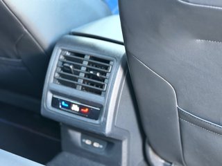 Volkswagen Golf R!