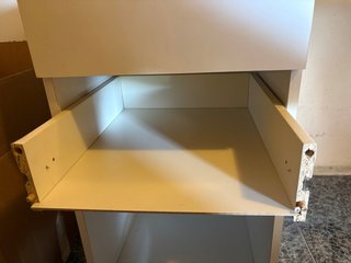 Escritorio blanco con cajonera 2 cajones