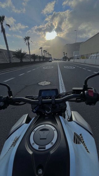 Honda CB125R 2018 - 9000KM