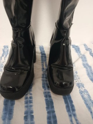 Botas altas negras charol plataforma