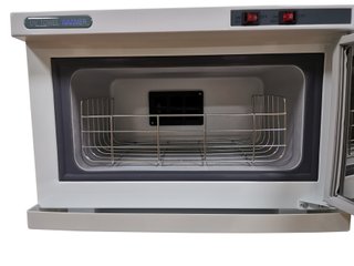 Calentador de Toallas 17L con UV