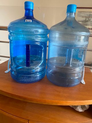Bidones de agua 20L (6 unidades)
