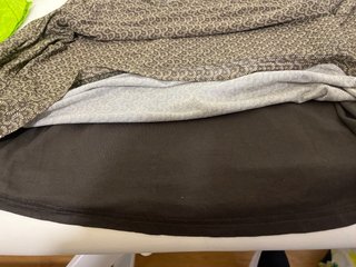 Camiseta Yerse doble capa beige/marrón Talla M