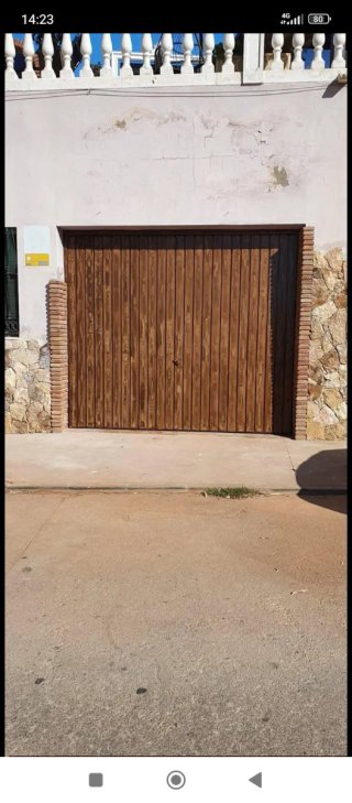 Reformas, pintura y montaje de pérgolas