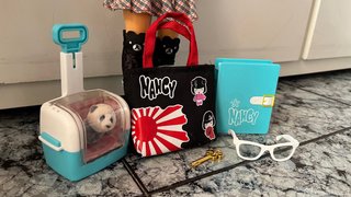 Nancy Viajera Tokyo con Accesorios