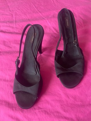 Sandalias Tacón Negro Gonnella Talla 40