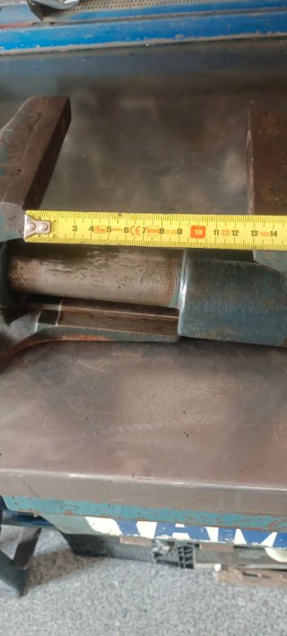 Tornillo de banco profesional acero