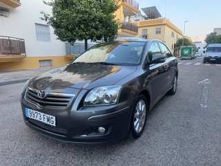 Toyota Avensis 2008