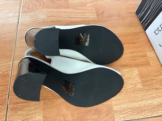 Sandalias Piel de Luna Talla 40 Mujer