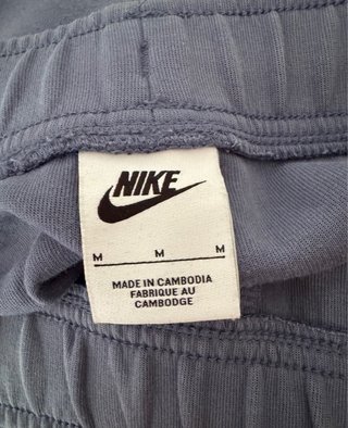 Pantalón Nike talla M