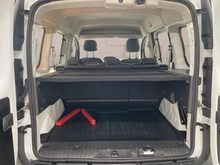 Kangoo COMBI Profesional N1 Eneo 2015