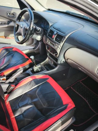 Nissan Almera 2002