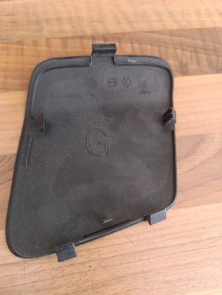 Tapa lateral izquierda Peugeot Satelis 125