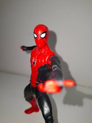 Marvel Legends Spider-Man Far From Home