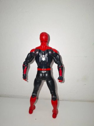 Marvel Legends Spider-Man Far From Home