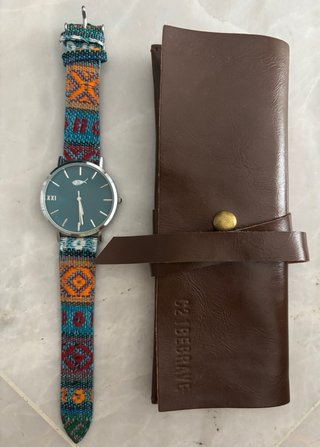 Reloj Be Brave Correa Étnica Esfera Azul