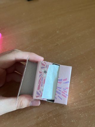 Muñequera con papeles para permanente