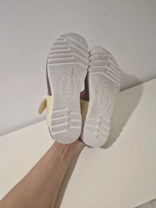Sandalias Scholl Beige y Blancas