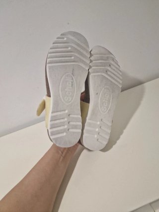 Sandalias Scholl Beige y Blancas