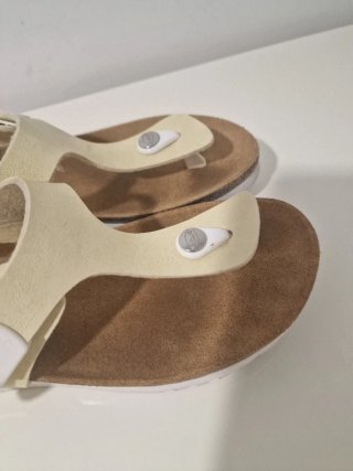 Sandalias Scholl Beige y Blancas