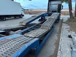 Góndola portacamiones extensible 3 ejes