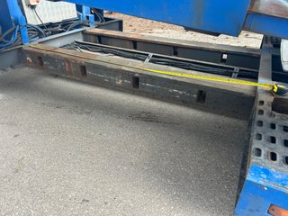 Góndola portacamiones extensible 3 ejes