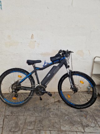 Bici eléctrica con batería nueva