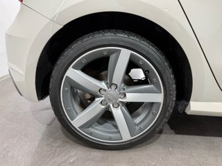 Audi A1 Adrenalin 1.0 TFSI 70kW (95CV) Sportback