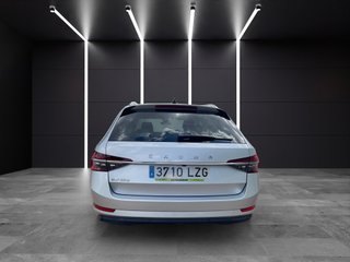 SuperB Combi 2.0 TDI 110kW (150CV) DSG Style