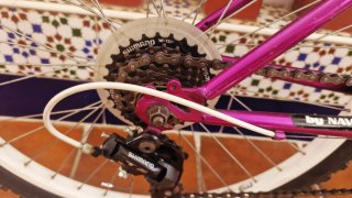 Bicicleta Navago Morada con Marchas