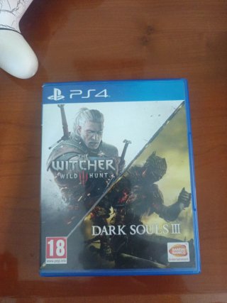 PS4 Slim 500GB + 2 Giochi