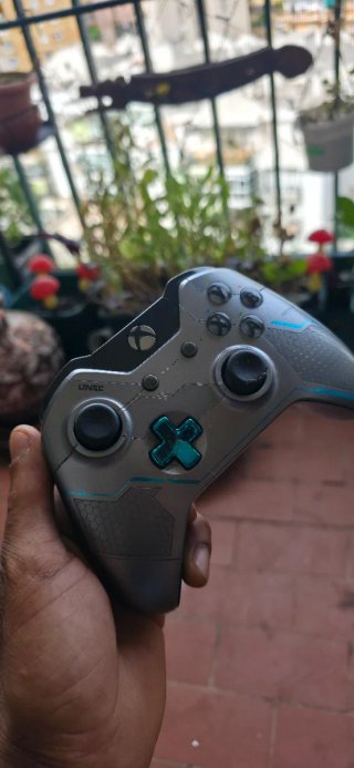 Mando Xbox One Halo 5 Spar