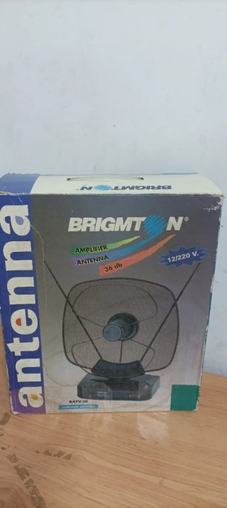 Antena TV Amplificada Brighton BATV-36