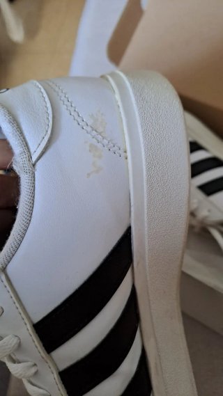 Zapatillas Adidas Blancas y Negras
