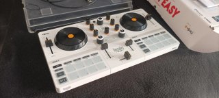 Controladora DJ Hercules djcontrol Mix Ultra