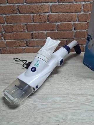 Gre CSPA Limpiafondos de batería para piscina