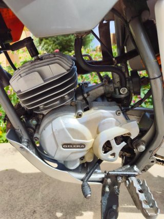 Gilera surfer