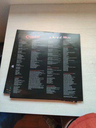 Queen - A Kind of Magic Vinilo