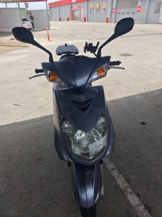 Yamaha Cygnus X 125cc Gris